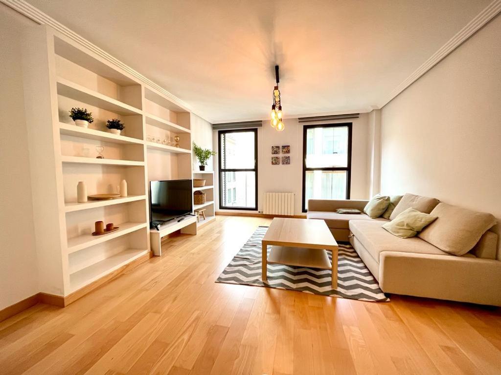 Atuaire Home Cordon 2 Centro Historico Parking Incluido Burgo Екстериор снимка